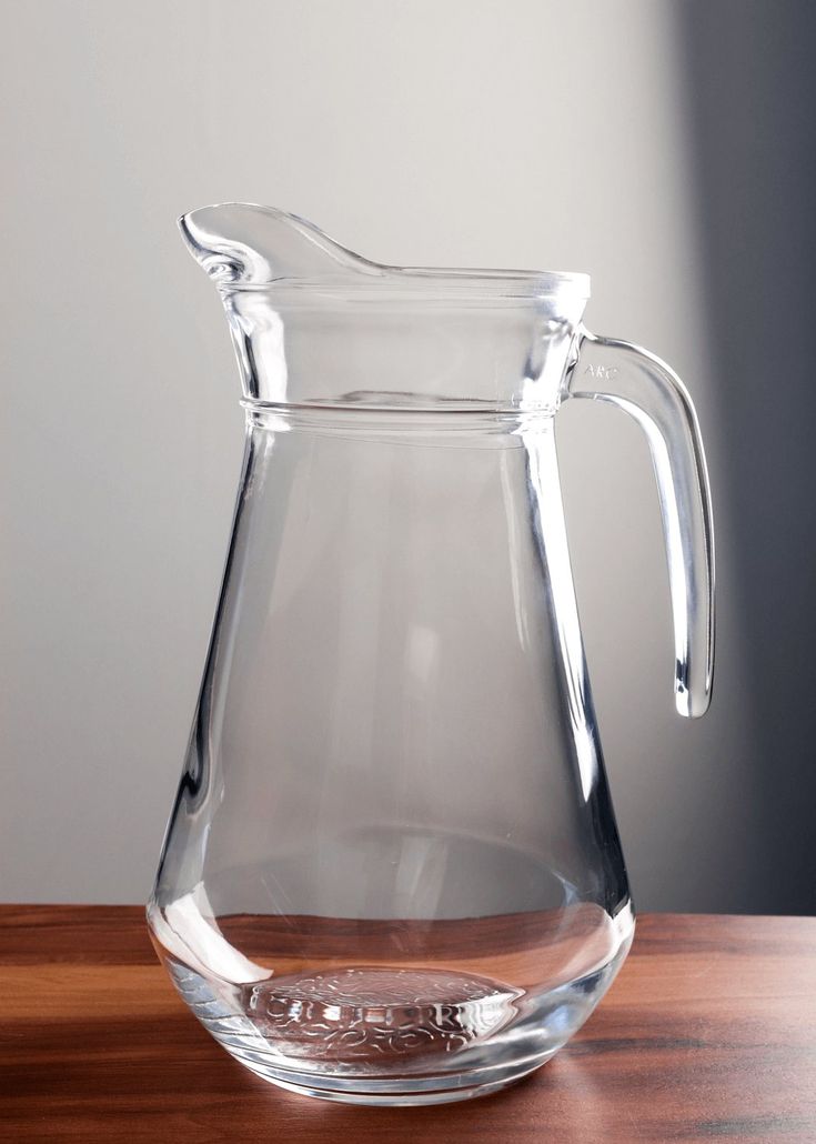 LIVORA CLASSIC GLASS JUG